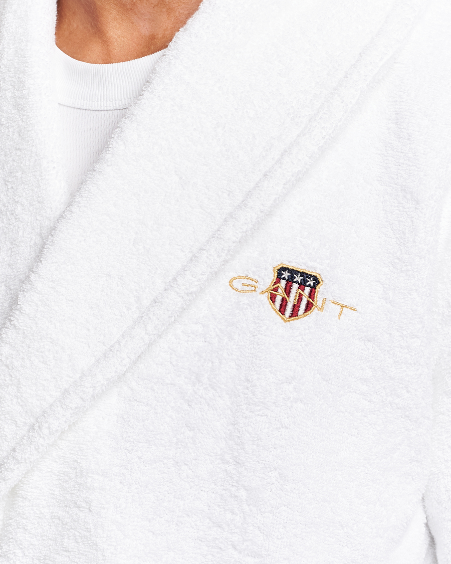 Men | Pyjamas & Robes | GANT | Archive Shield Terry Robe White