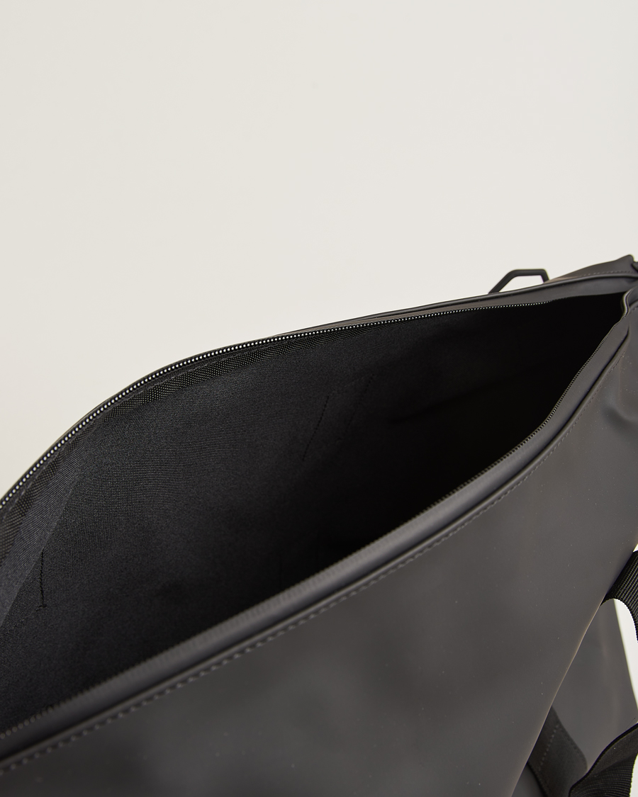 Men | Bags | RAINS | Hilo Small Weekendbag Black