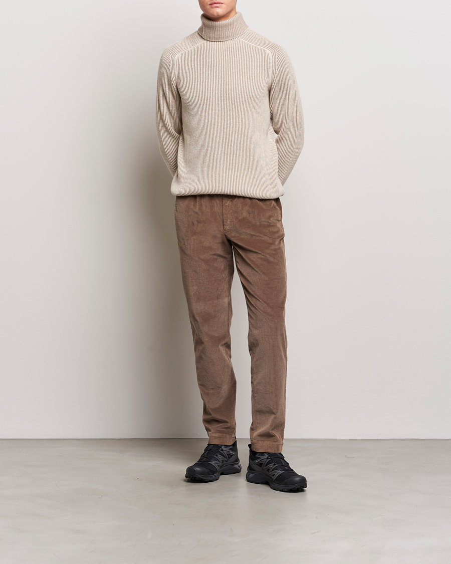 Men | Sweaters & Knitwear | SEASE | Dinghy Rib Cashmere Rollneck Oyster