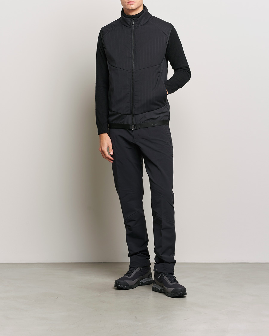 Men | Coats & Jackets | SEASE | Predator Wool/Nylon Insulated Vest Black
