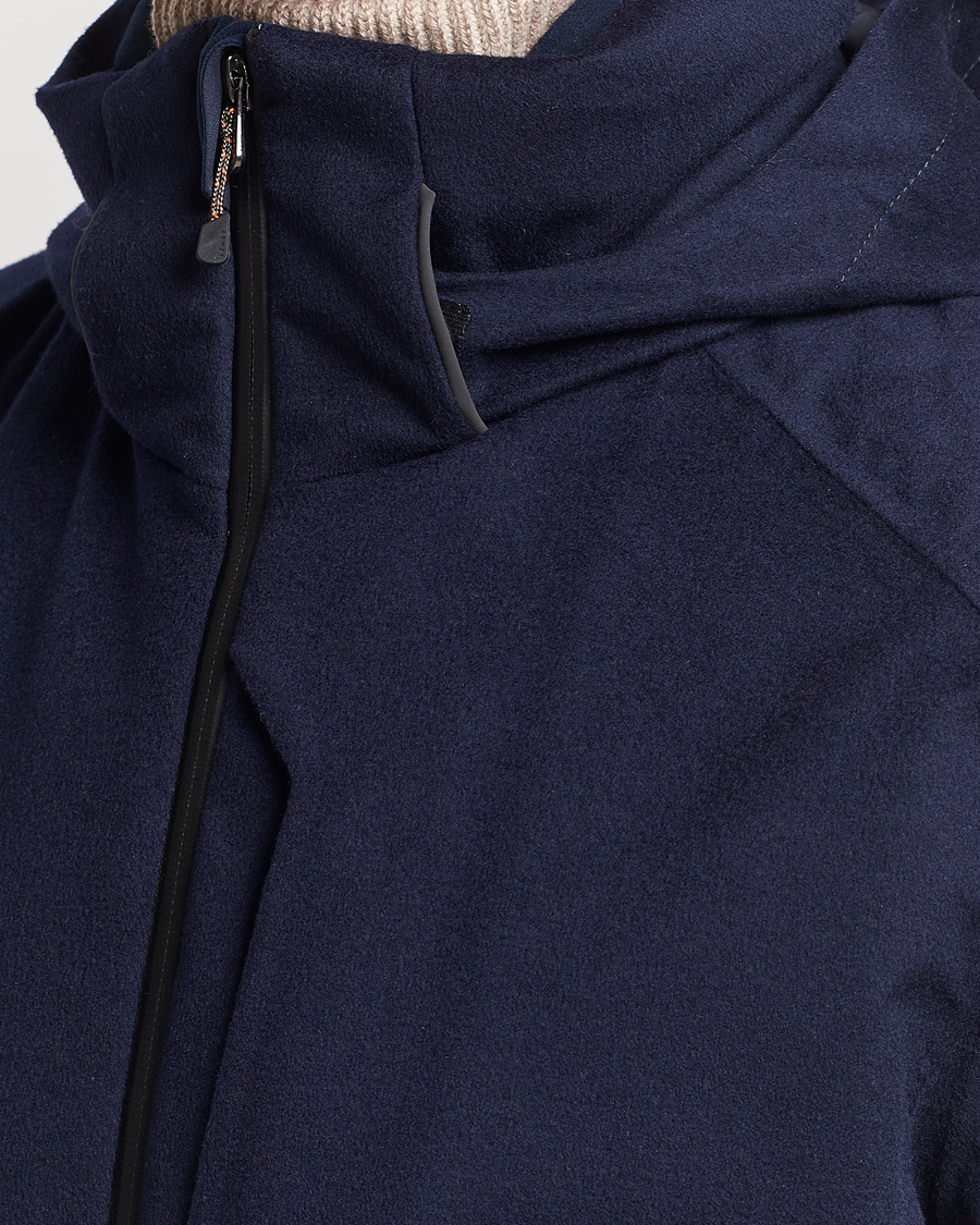 Men | Coats & Jackets | SEASE | Balma Cashmere Down Jacket Navy