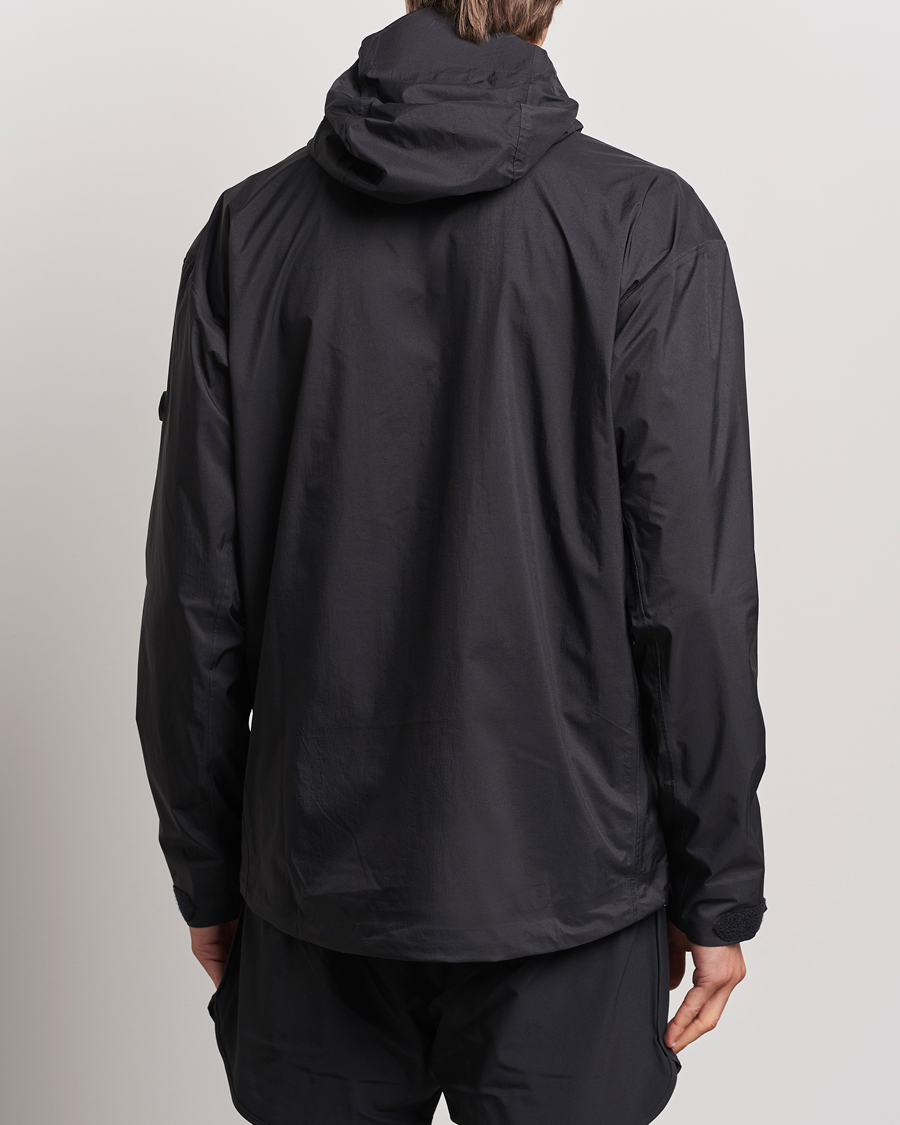 Men | Coats & Jackets | District Vision | 3-Layer Mountain Shell Jacket Black