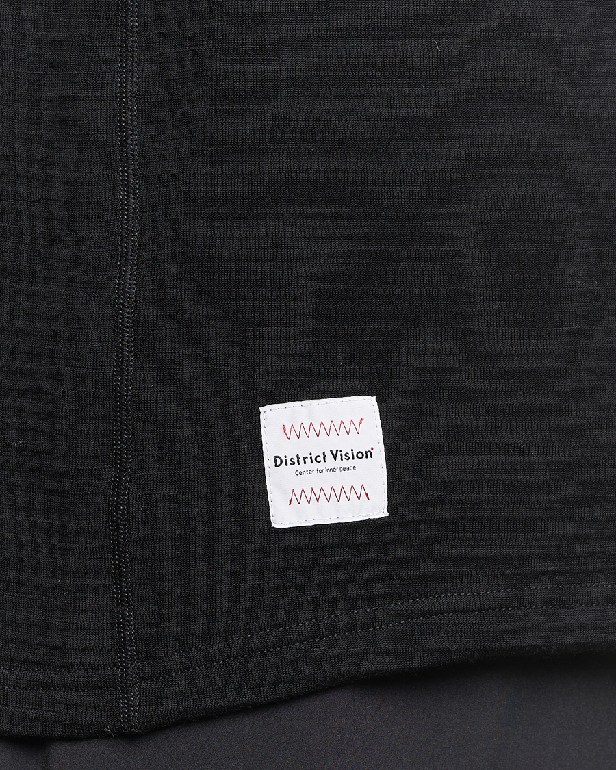 Men | Sweaters & Knitwear | District Vision | Half-Zip Merino Grid Fleece Black