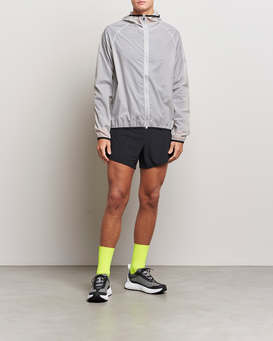 Men | Shorts | District Vision | 5 Inch Training Shorts Black