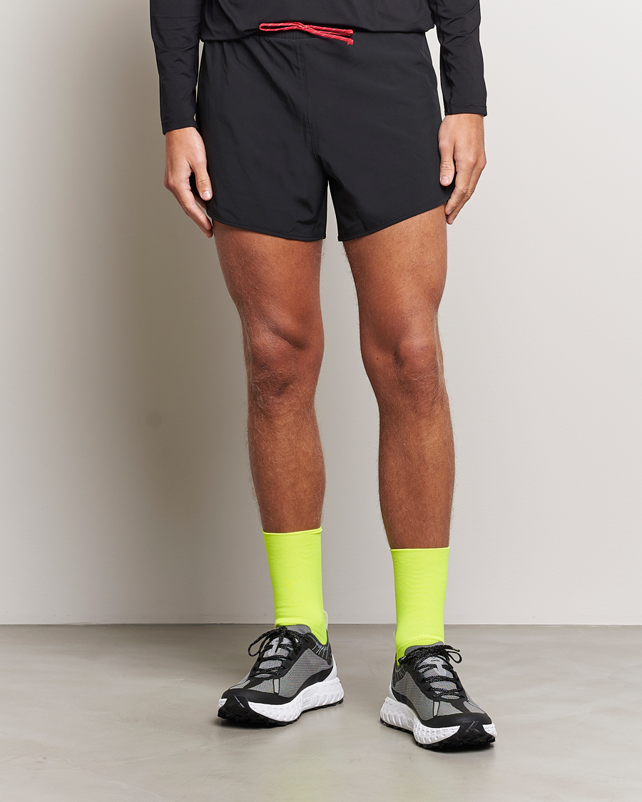 Men | Shorts | District Vision | 5 Inch Training Shorts Black
