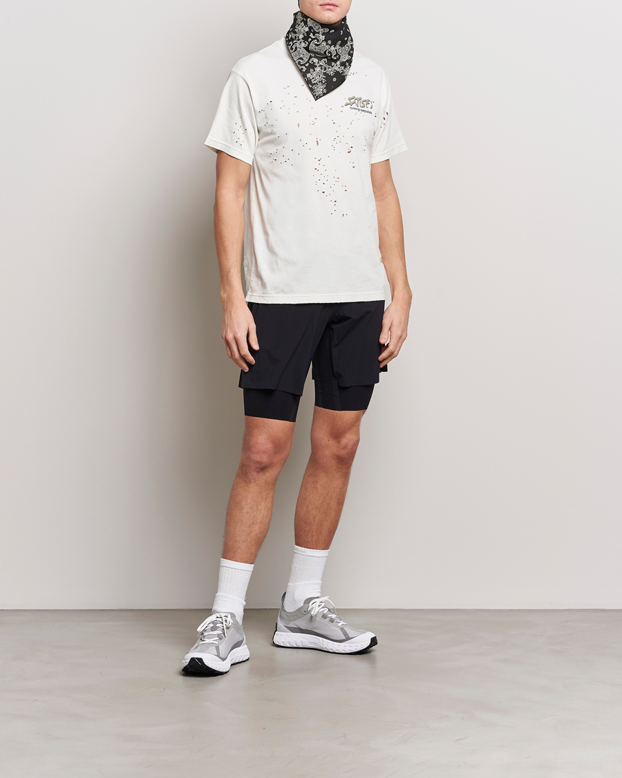 Men | T-Shirts | Satisfy | MothTech T-Shirt Off White