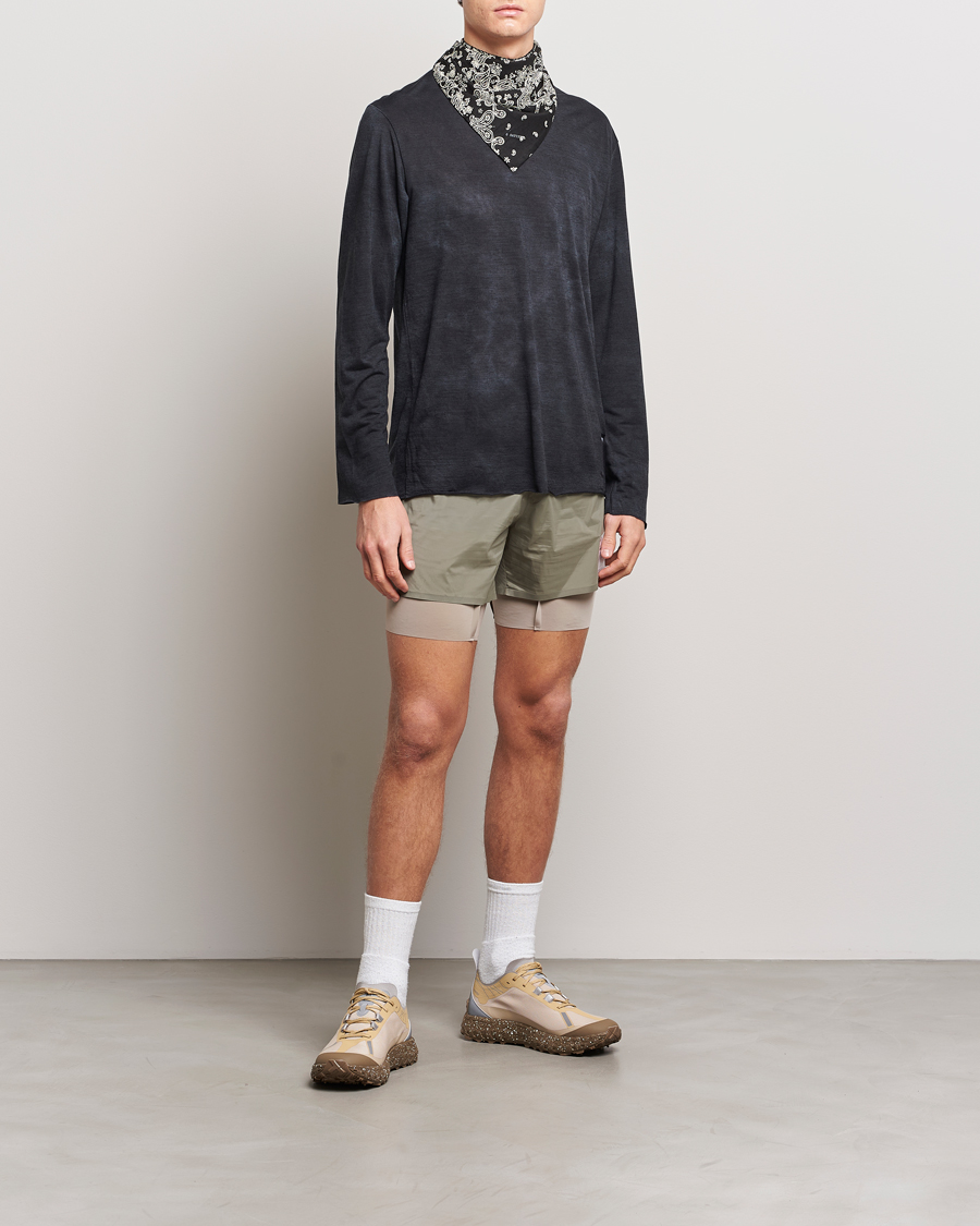 Men | T-Shirts | Satisfy | CloudMerino Long Sleeve T-Shirt Batik Black