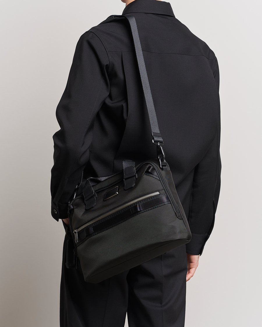 Men | Bags | TUMI | Alpha Bravo Calhoun Brief Black