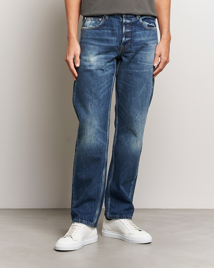 Men | Straight leg | FRAME | The Straight Jeans Whistler