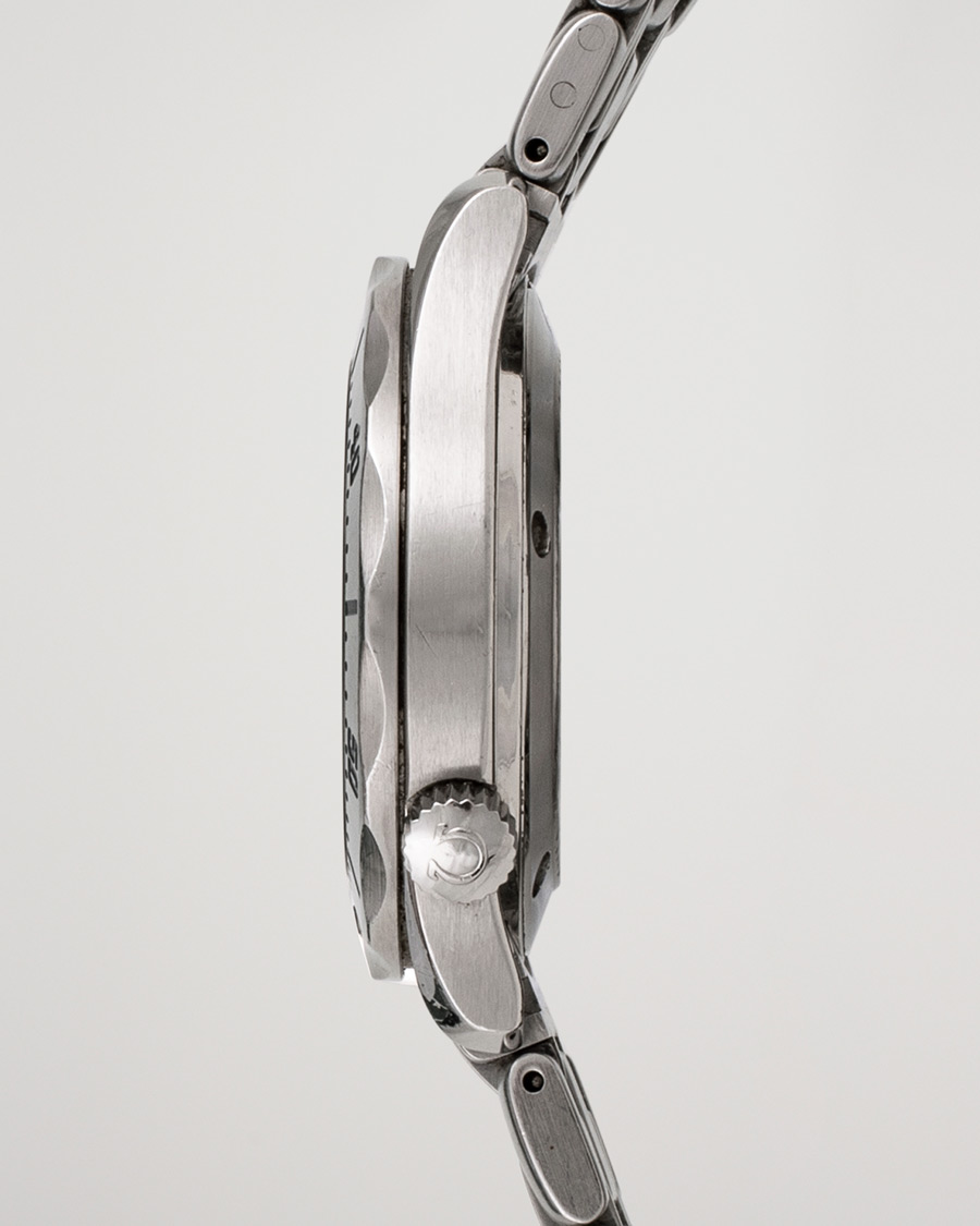 Men | Omega Pre-Owned Seamaster Diver 300 M Steel Blue | Omega Pre-Owned | Seamaster Diver 300 M Steel Blue