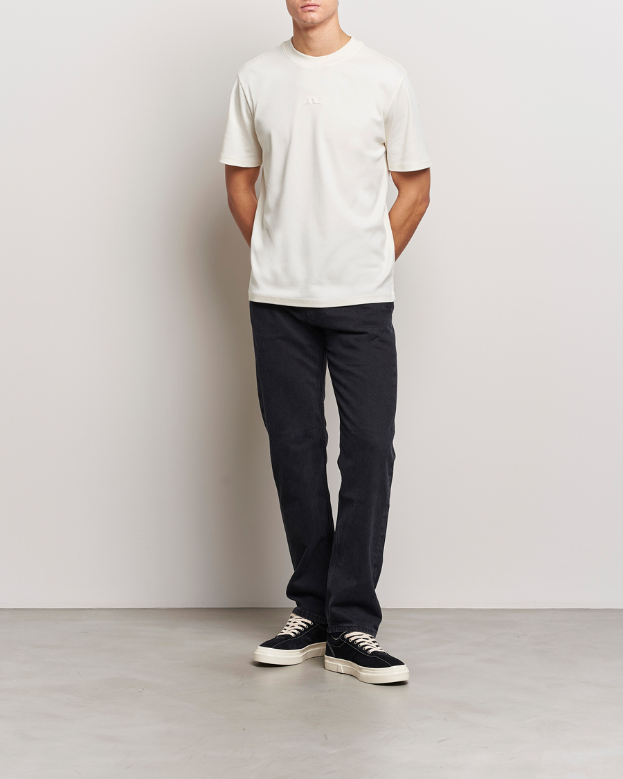 Men | T-Shirts | J.Lindeberg | Adnan Logo Mock Neck T-Shirt Cloud White