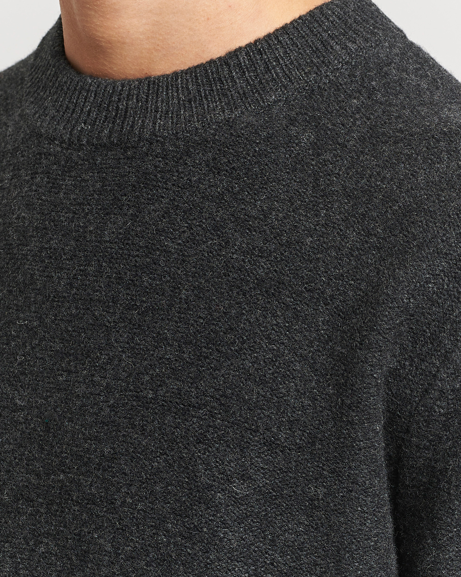 Men | Sweaters & Knitwear | A Day's March | Tietar Boiled Merino Sweater Anthracite