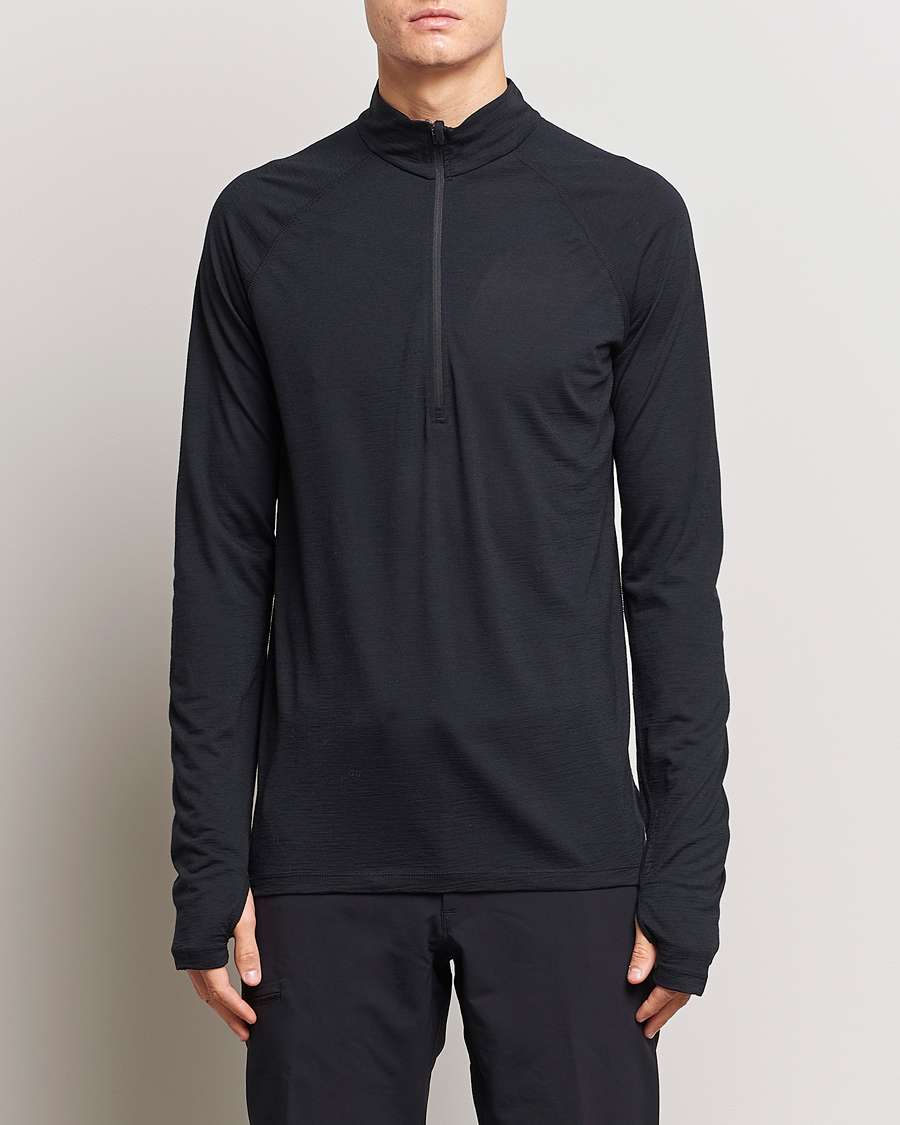 Men | Sweaters & Knitwear | Houdini | Desoli Merino Light Half Zip True Black