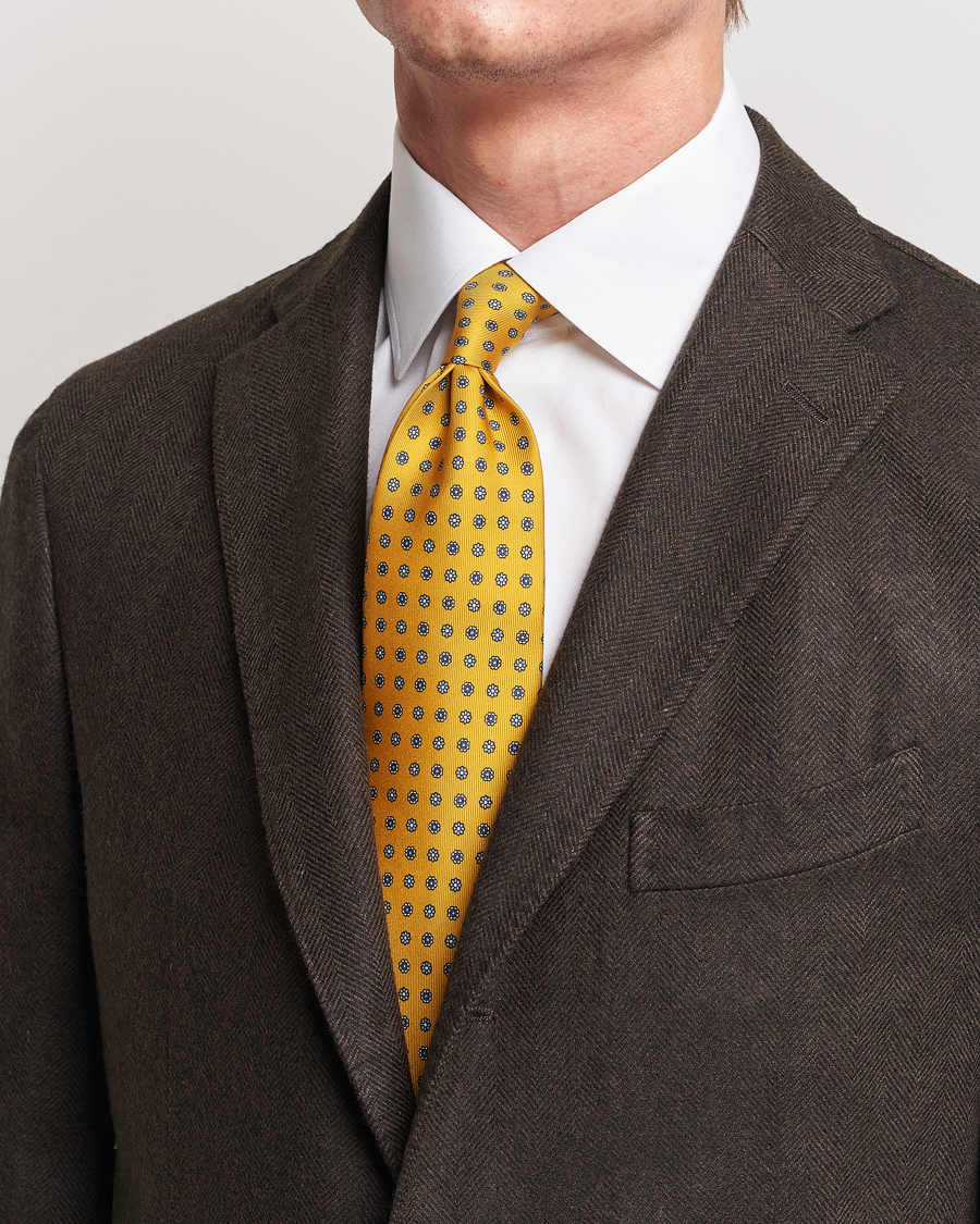 E. Marinella ゴールド ネクタイ E. Marinella 3-Fold Printed Silk Tie Yellow at CareOfCarl.com