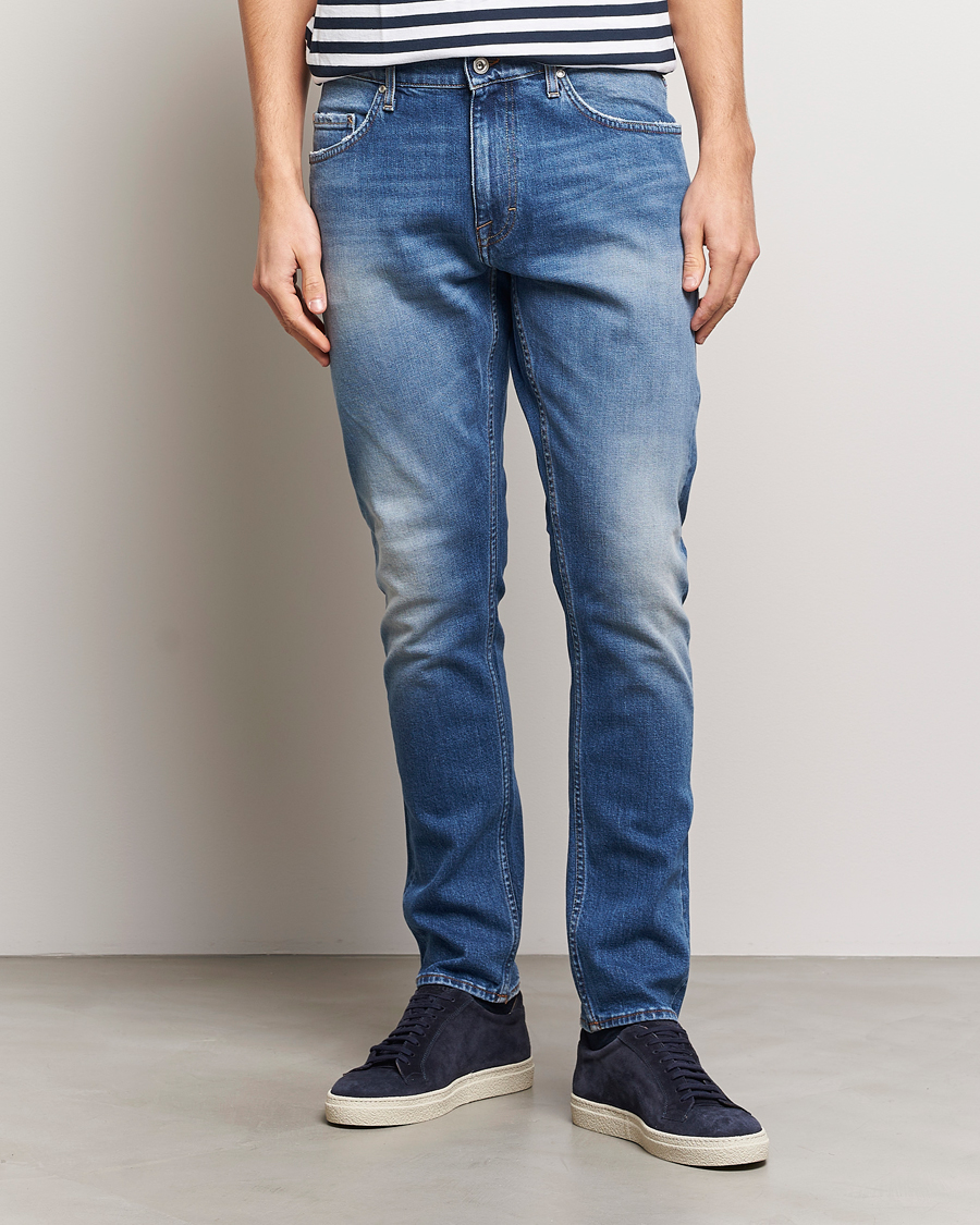 Men | Jeans | Tiger of Sweden | Pistolero Stretch Cotton Jeans Light Blue