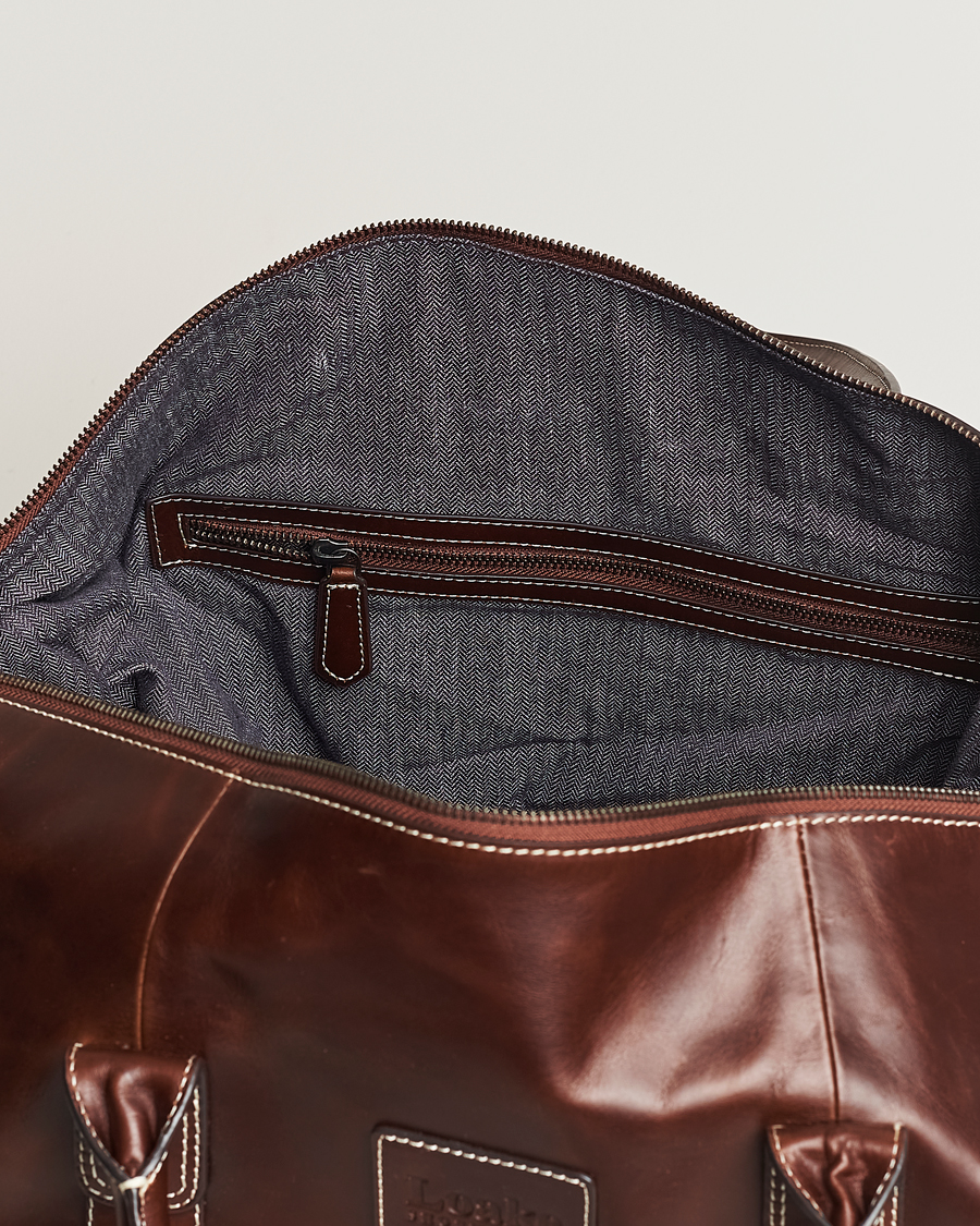 Men | Bags | Loake Shoemakers | Balmoral Veg Tanned Leather Overnight Bag Brown