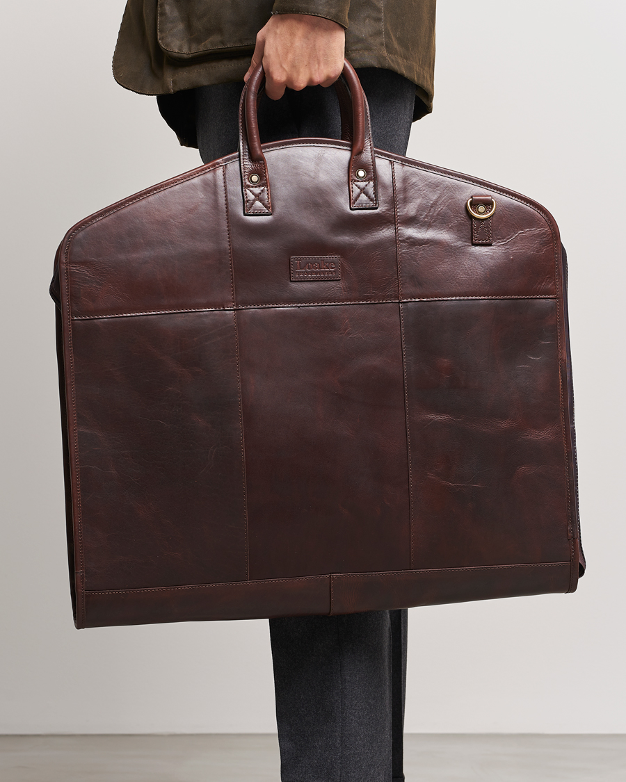 Men | Bags | Loake Shoemakers | London Leather Suit Carrier Brown
