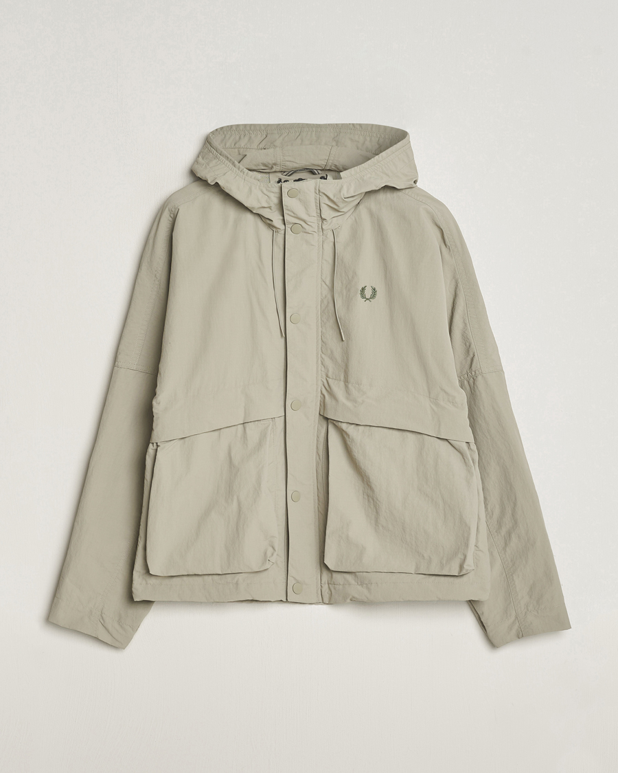 Men | Coats & Jackets | Fred Perry | Cropped Ripstop Hooded Jacket Warm Grey