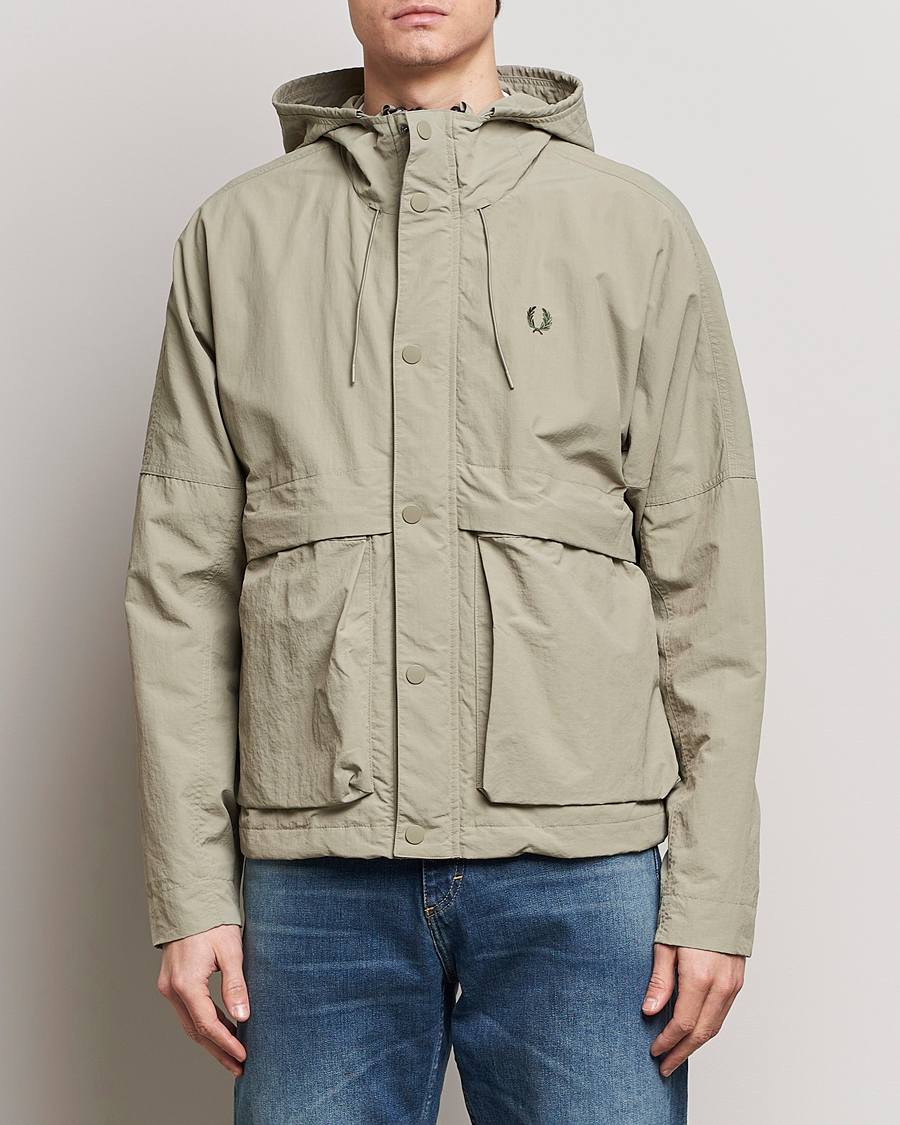 Men | Coats & Jackets | Fred Perry | Cropped Ripstop Hooded Jacket Warm Grey