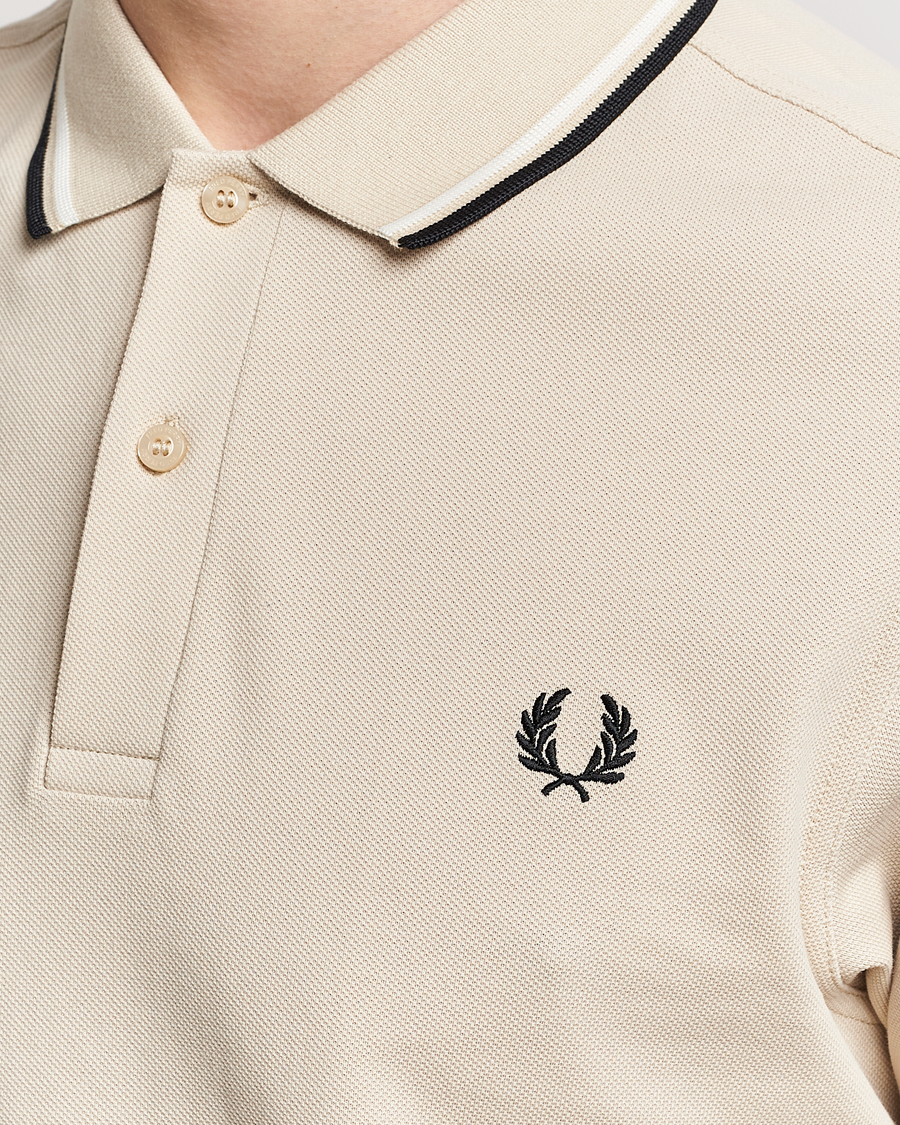 Men | Polo Shirts | Fred Perry | Twin Tipped Polo Shirt Oatmeal