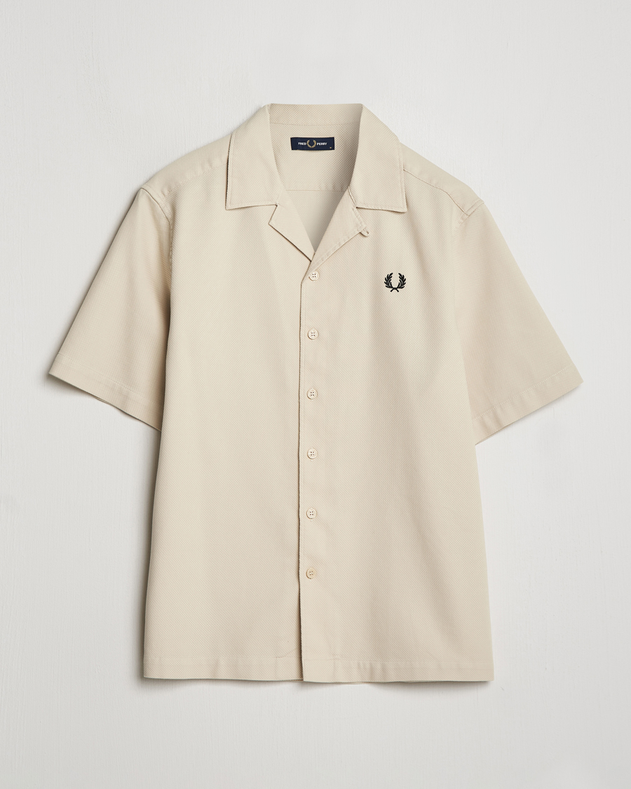 Men | Shirts | Fred Perry | Pique Textured Short Sleeve Shirt Oatmeal