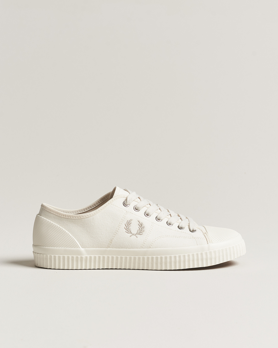 Men | Fred Perry Hughes Canvas Sneaker Ecru | Fred Perry | Hughes Canvas Sneaker Ecru