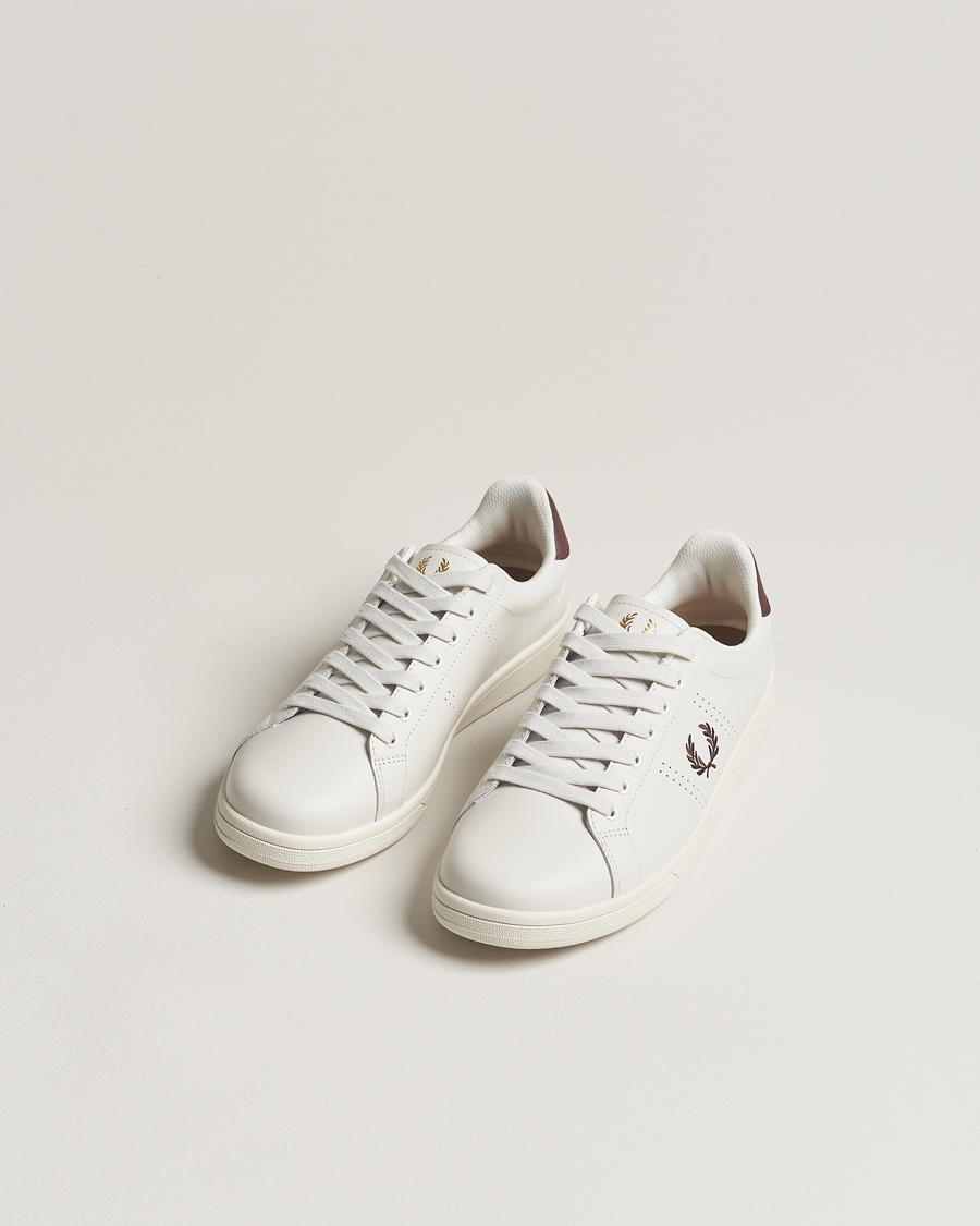 Men | Shoes | Fred Perry | B721 Leather Sneaker Porcelain/Brick Red