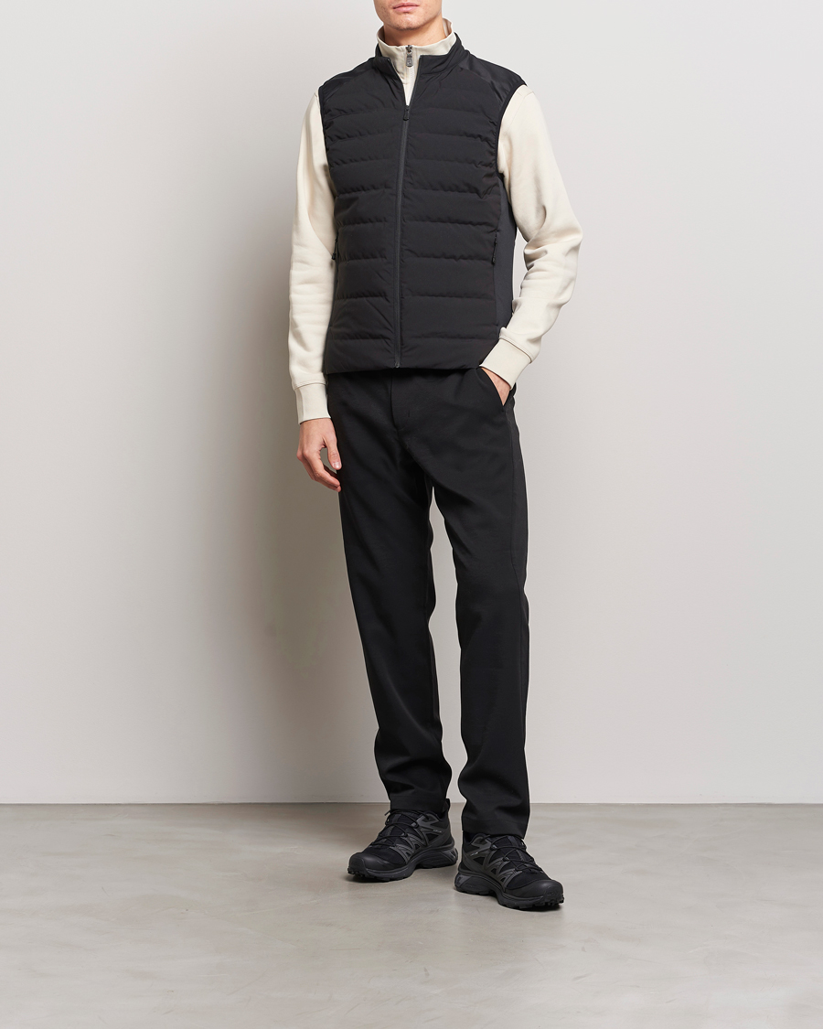 Men | Coats & Jackets | Sail Racing | Race Welded Light Vest Carbon
