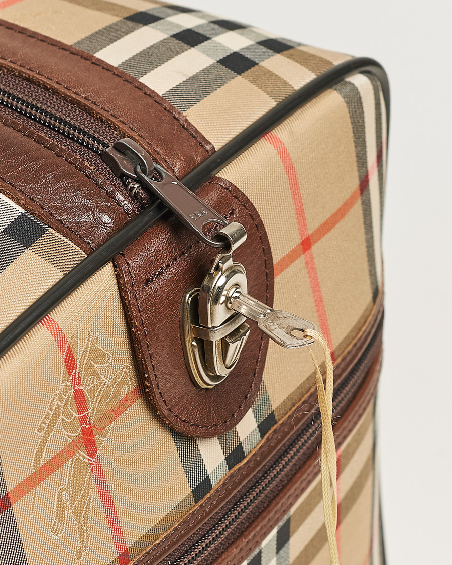 Men | Burberry Pre-Owned Duffle Bag Haymarket Check | Burberry Pre-Owned | Duffle Bag Haymarket Check