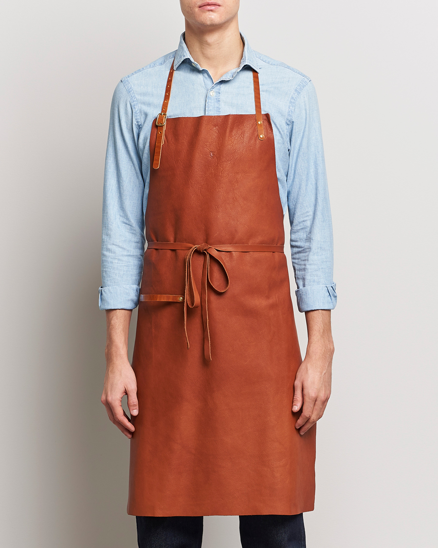 Men | Home | Tärnsjö Garveri | Leather Apron 012 Light Brown