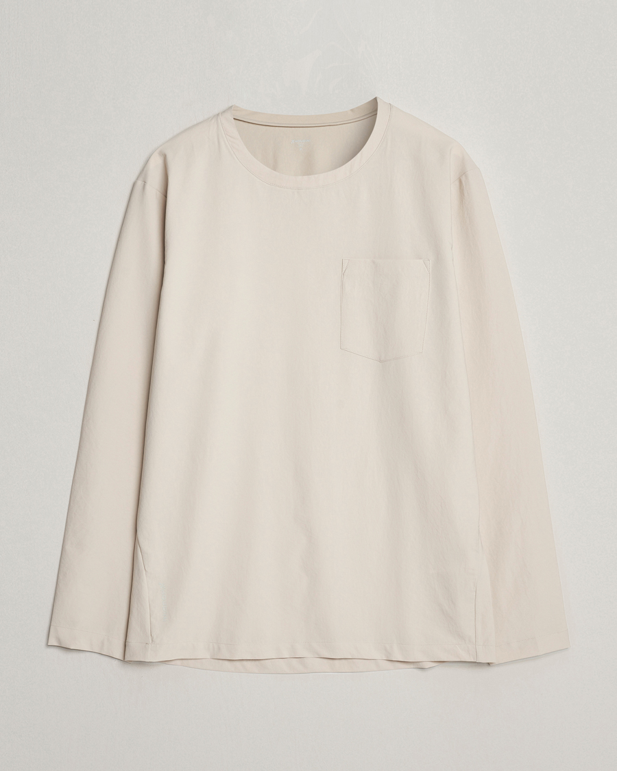 Men | T-Shirts | Houdini | Cover Crew Quick Dry Long Sleeve Foggy Mountain