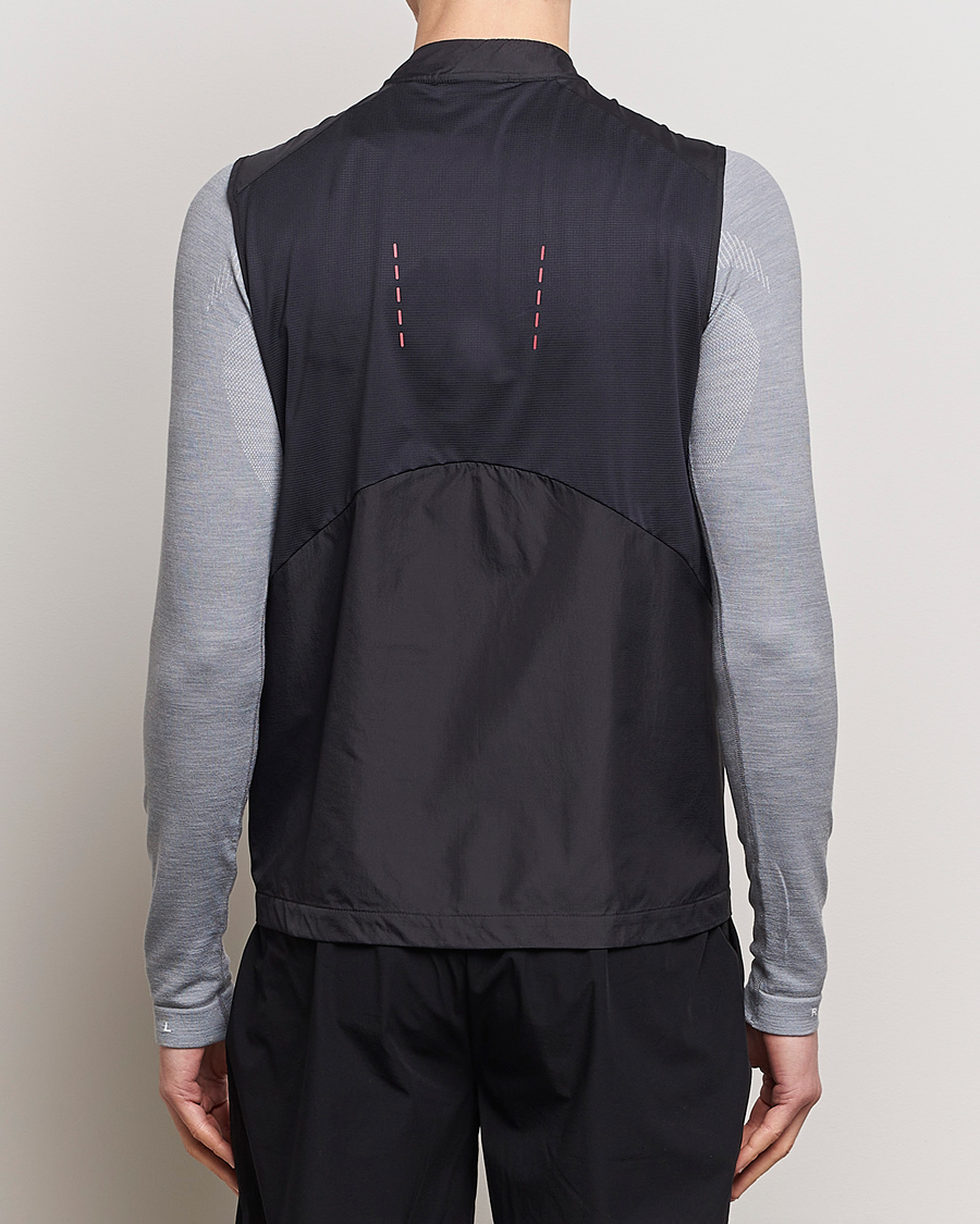 Men | Sweaters & Knitwear | Falke Sport | Falke Recycled Running Vest Black