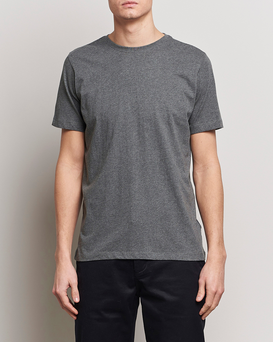 Men | Clothing | KnowledgeCotton Apparel | Agnar Basic T-Shirt Dark Grey Melange