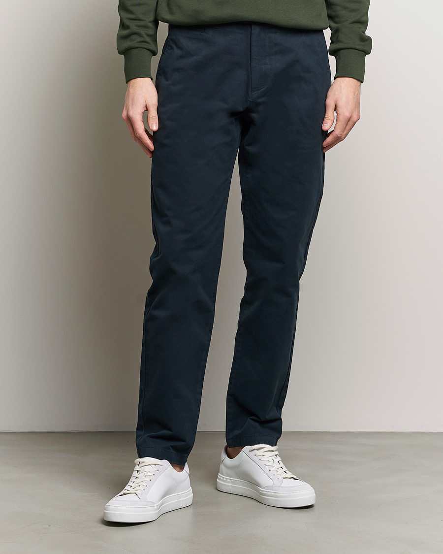Men | Clothing | KnowledgeCotton Apparel | Chuck Regular Cotton Twill Chino Total Eclipse