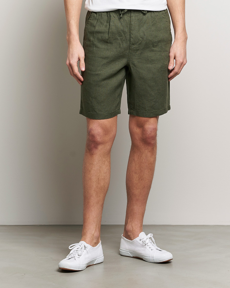 Men | Shorts | KnowledgeCotton Apparel | Loose Linen Shorts Burnt Olive