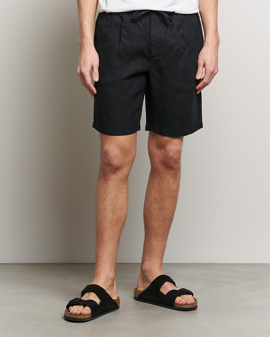 Men | Shorts | KnowledgeCotton Apparel | Loose Linen Shorts Jet Black