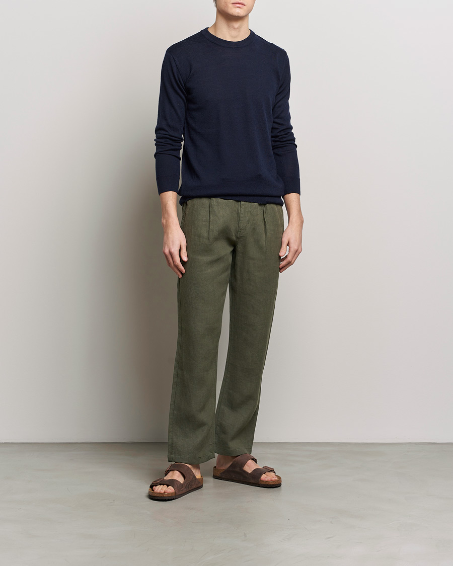 Men | Trousers | KnowledgeCotton Apparel | Loose Linen Pants Burnt Olive