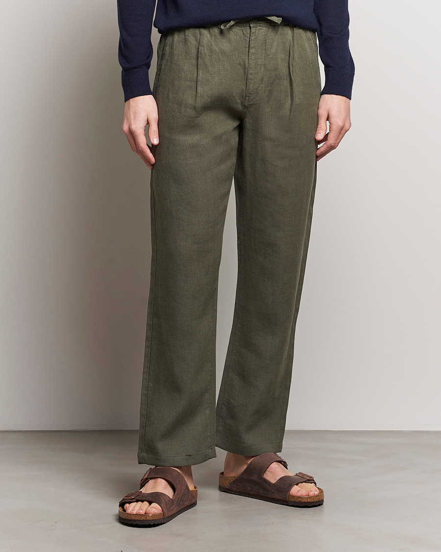 Men | Trousers | KnowledgeCotton Apparel | Loose Linen Pants Burnt Olive