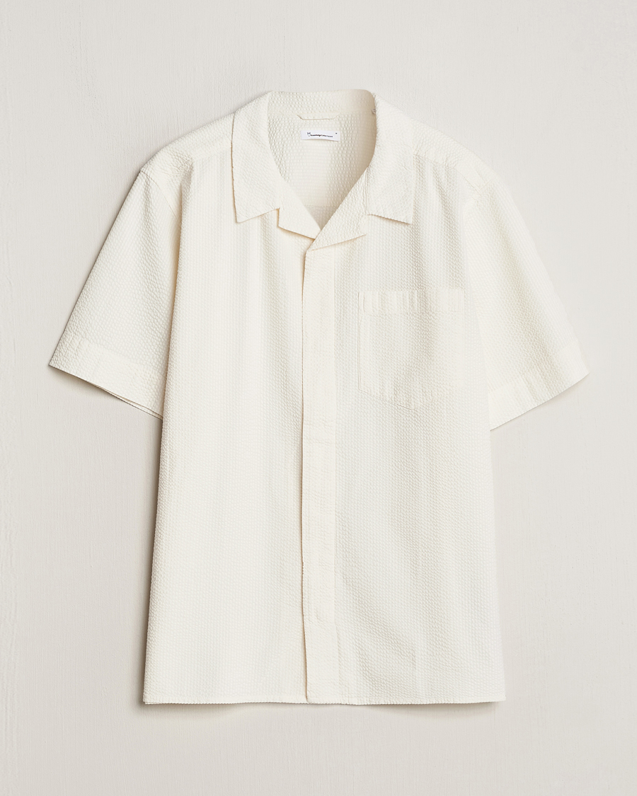 Men | Shirts | KnowledgeCotton Apparel | Short Sleeve Seersucker Shirt Egret