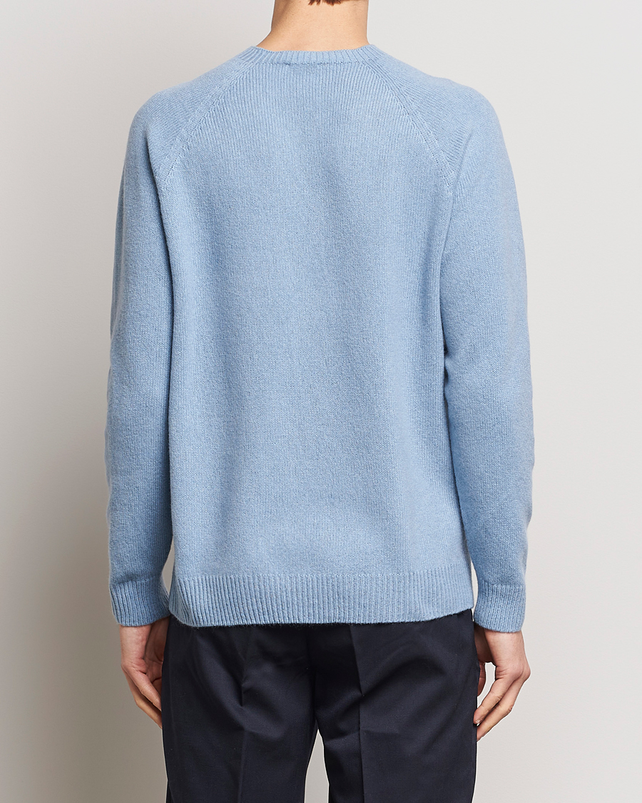 Men | Sweaters & Knitwear | Sunspel | Lambswool Crew Neck Sky Blue