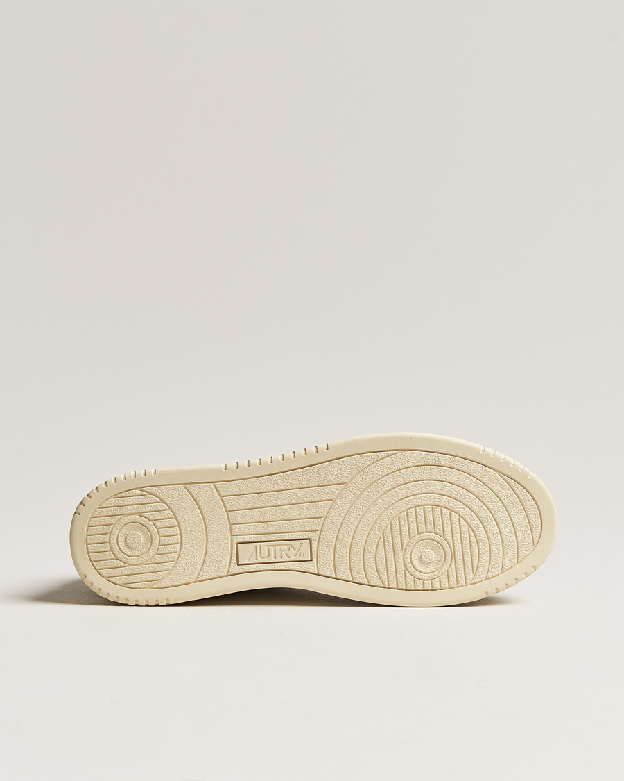 Men | Autry Medalist Low Goat/Suede Sneaker White/Military | Autry | Medalist Low Goat/Suede Sneaker White/Military