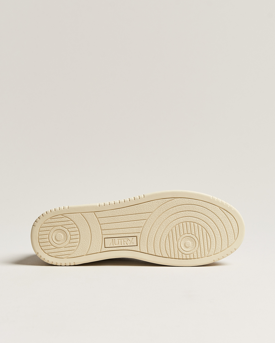 Men | Autry Medalist Low Goat/Suede Sneaker White/Grey | Autry | Medalist Low Goat/Suede Sneaker White/Grey