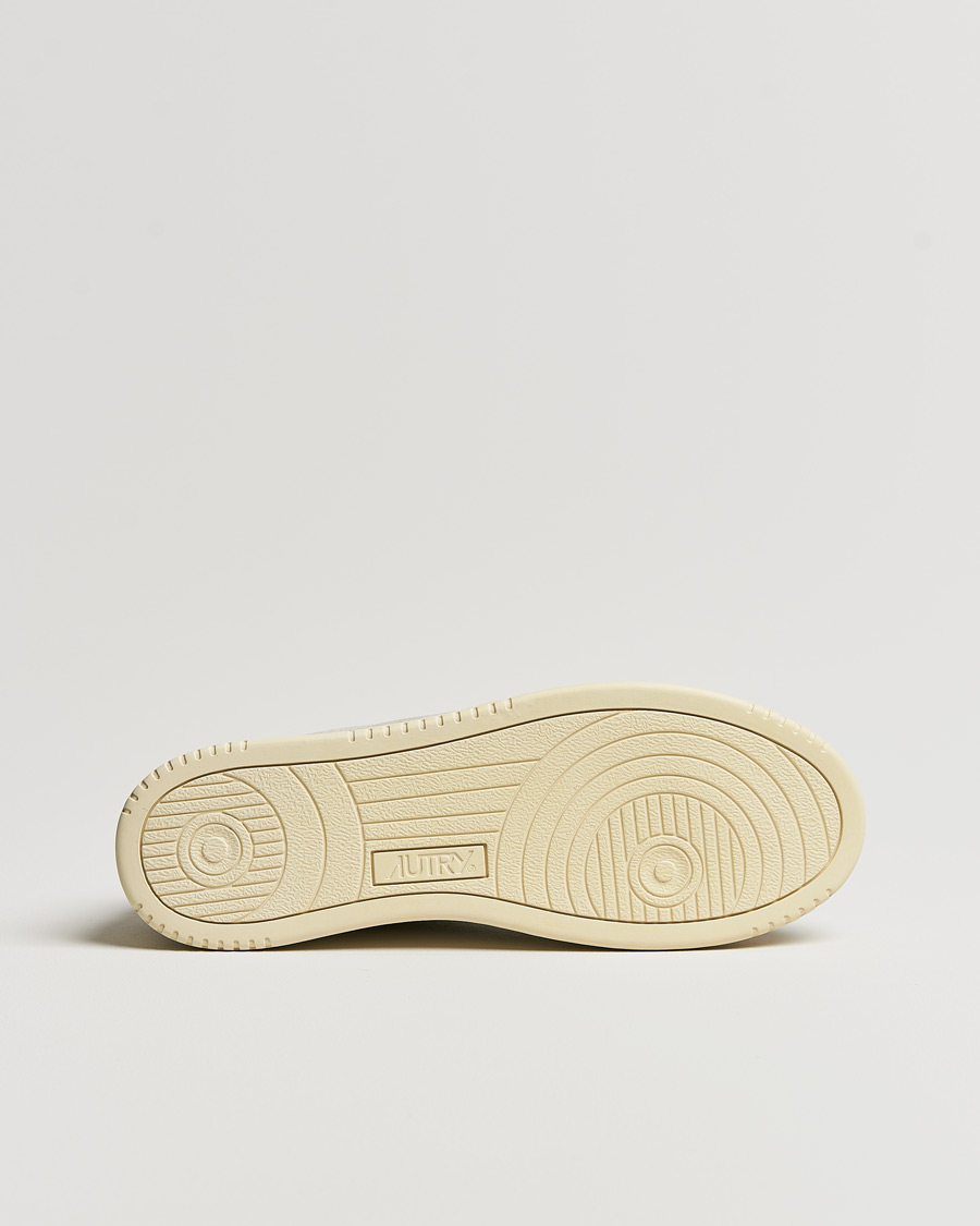 Men | Autry Medalist Low Suede Sneaker Grey/Cream | Autry | Medalist Low Suede Sneaker Grey/Cream