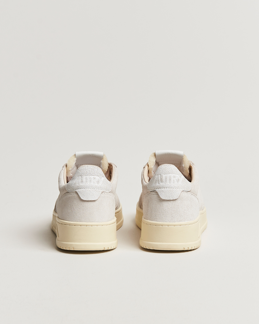 Men | Autry Medalist Low Suede Sneaker Cream | Autry | Medalist Low Suede Sneaker Cream