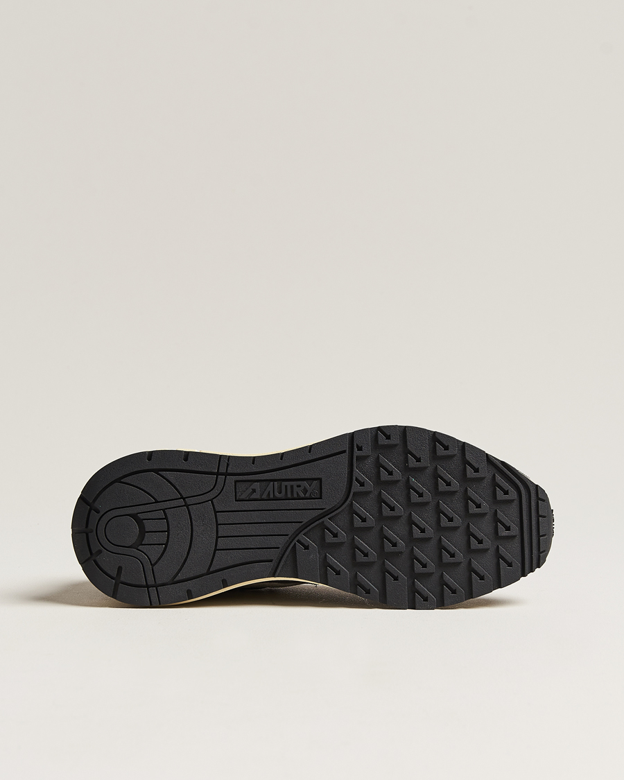 Men | Sneakers | Autry | Reelwind Running Sneaker Black