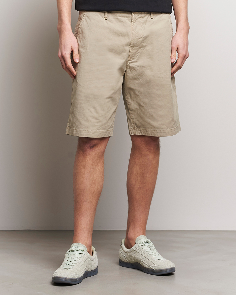 Men | New Brands | Stone Island | Supima Cotton Twill Stretch Shorts Sand