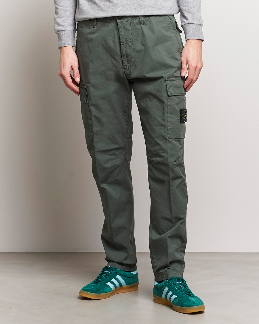Men | Trousers | Stone Island | Tapered Supima Cotton Cargo Pants Musk