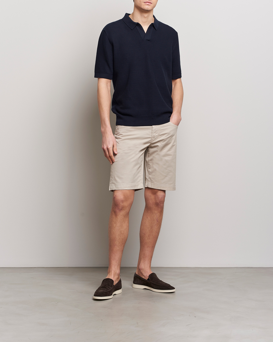 Men | Shorts | Jacob Cohën | Nicolas Cotton Gabardine Shorts Beige