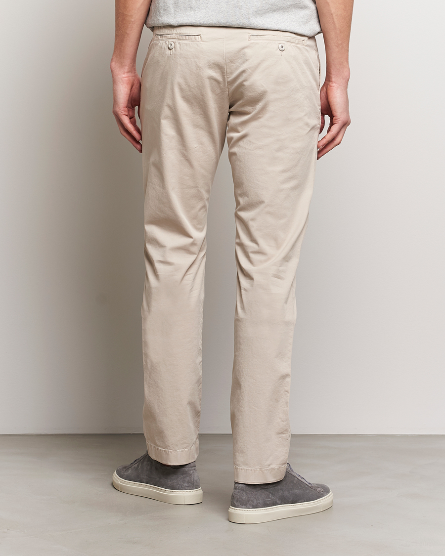 Men | Trousers | Jacob Cohën | Bobby Cotton Gabardine Chinos Beige