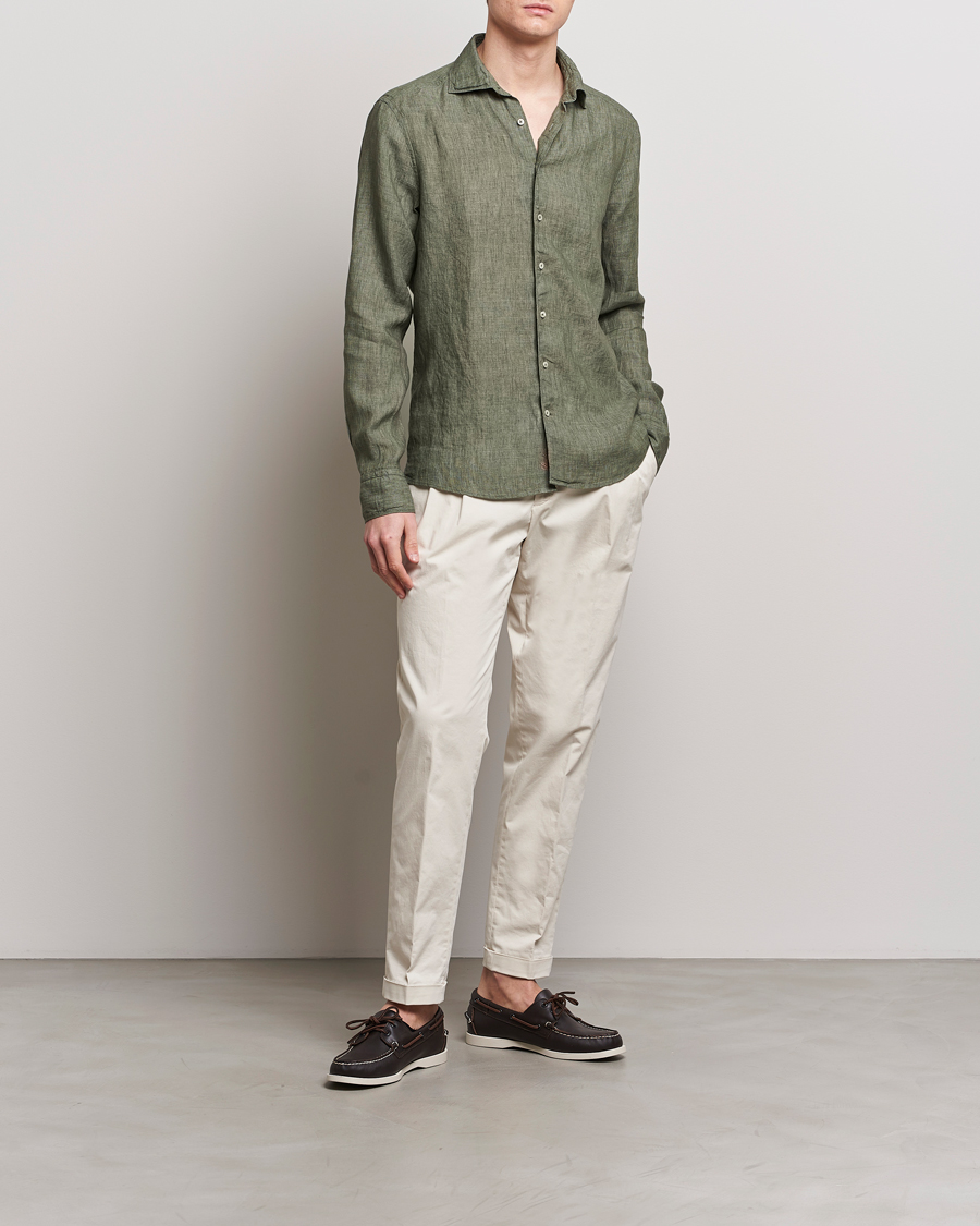 Men | Shirts | Stenströms | Slimline Cut Away Linen Shirt Olive